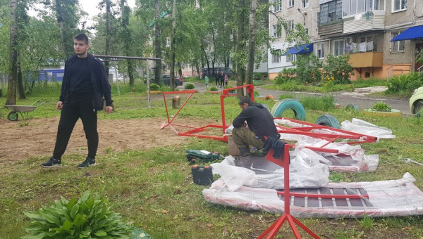 Началась работа по реализации проекта "Детский мир" ТОС "Озера"
