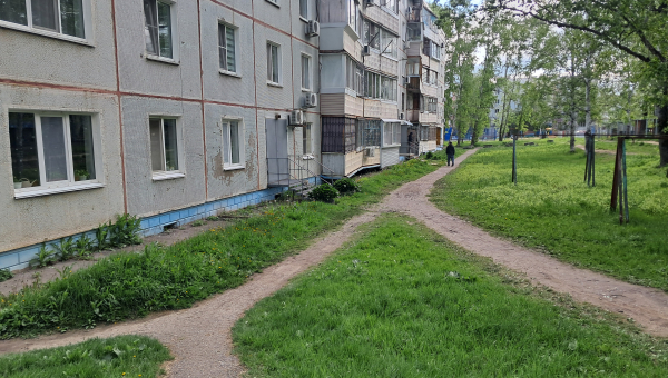 Реализуется проект "Дорожка каждым ножкам" ТОС "Ленина, 24, 26
