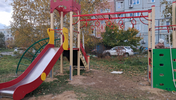 Завершена реализация проекта "Мир детства" ТОС "Партизанская, 3"